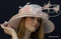 Show Stopper Derby Hat In Blush Pink